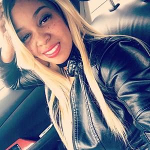 Meet your Posher, Jovone